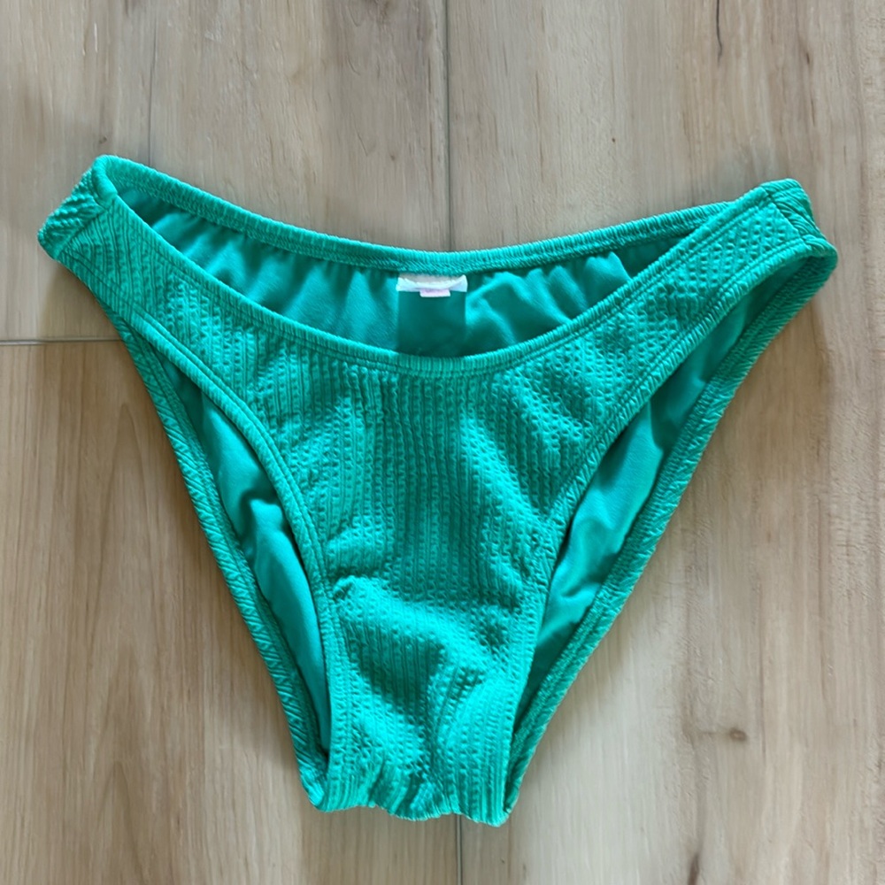 Xhilaration | Green Bikini Bottom | Only worn 1-2 times | Med